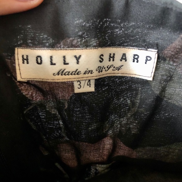 Halter top flowery dress, knee-length - Picture 5 of 5